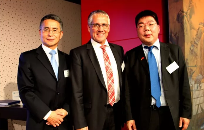 洋河品鑒會(huì)現(xiàn)場合影 洋河品鑒會(huì)現(xiàn)場合影