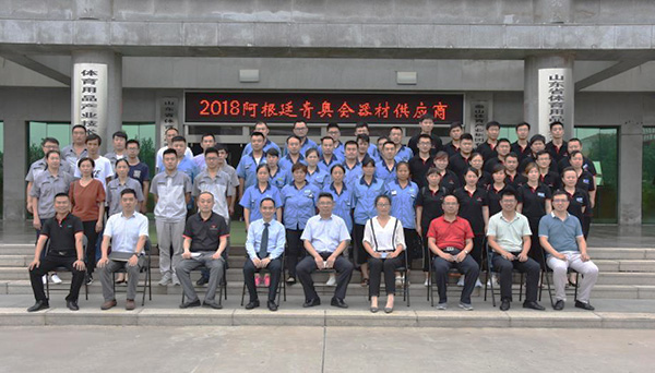 金牌班組長(zhǎng)培訓(xùn)全體人員合影 金牌班組長(zhǎng)培訓(xùn)全體人員合影